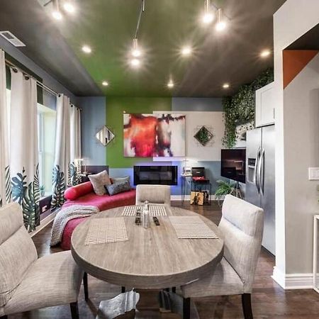 The Penthouse @ Luxro Apartment Чикаго Екстериор снимка